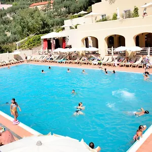 Aparthotel Il Villaggio Di Giuele ***