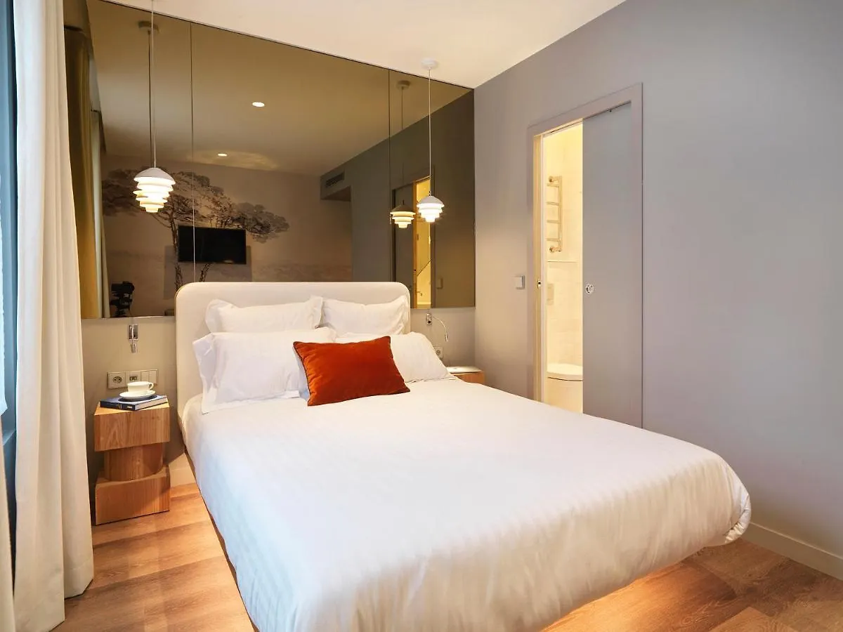 Le Katorze Hôtel Paris