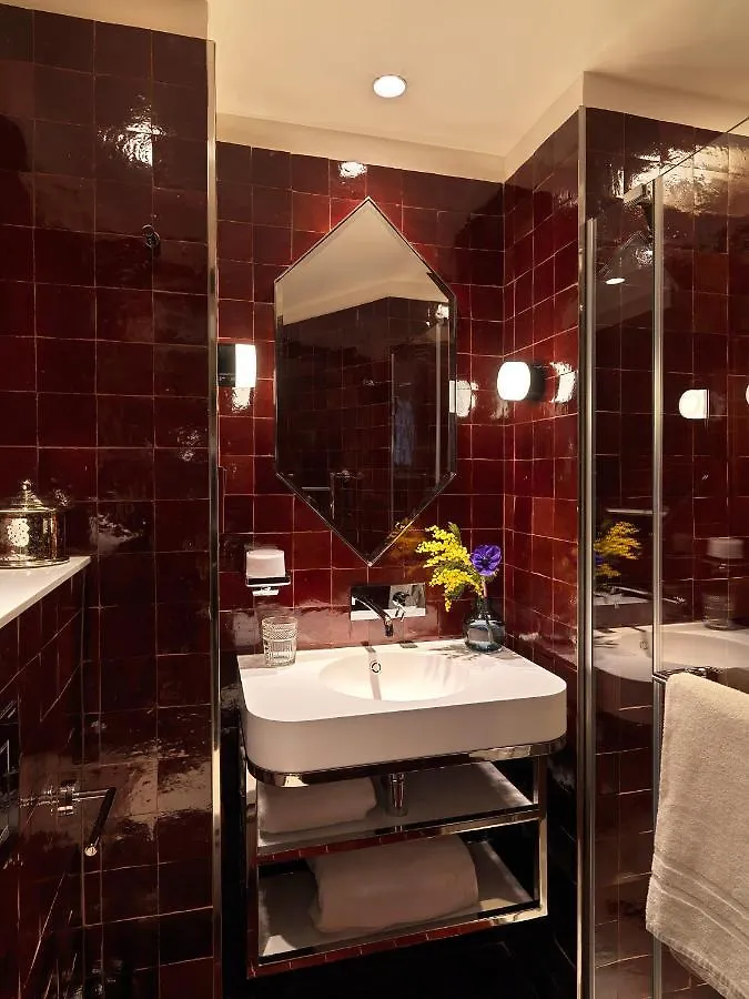 Le Katorze Hôtel Paris Hotel