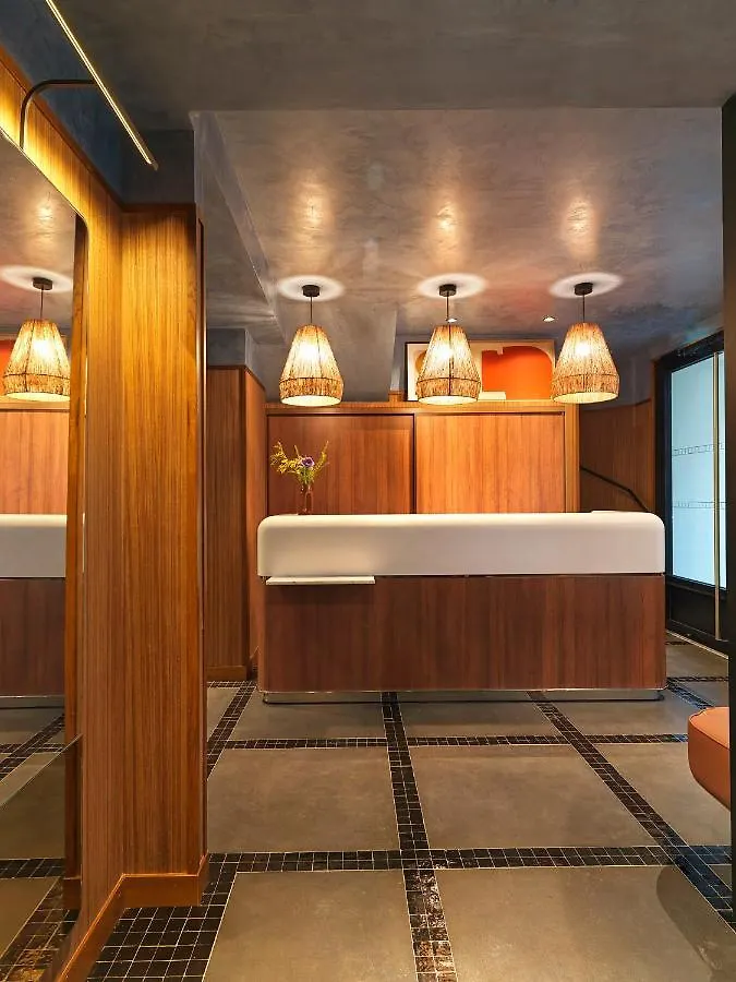 Le Katorze Hôtel Paris 4*,